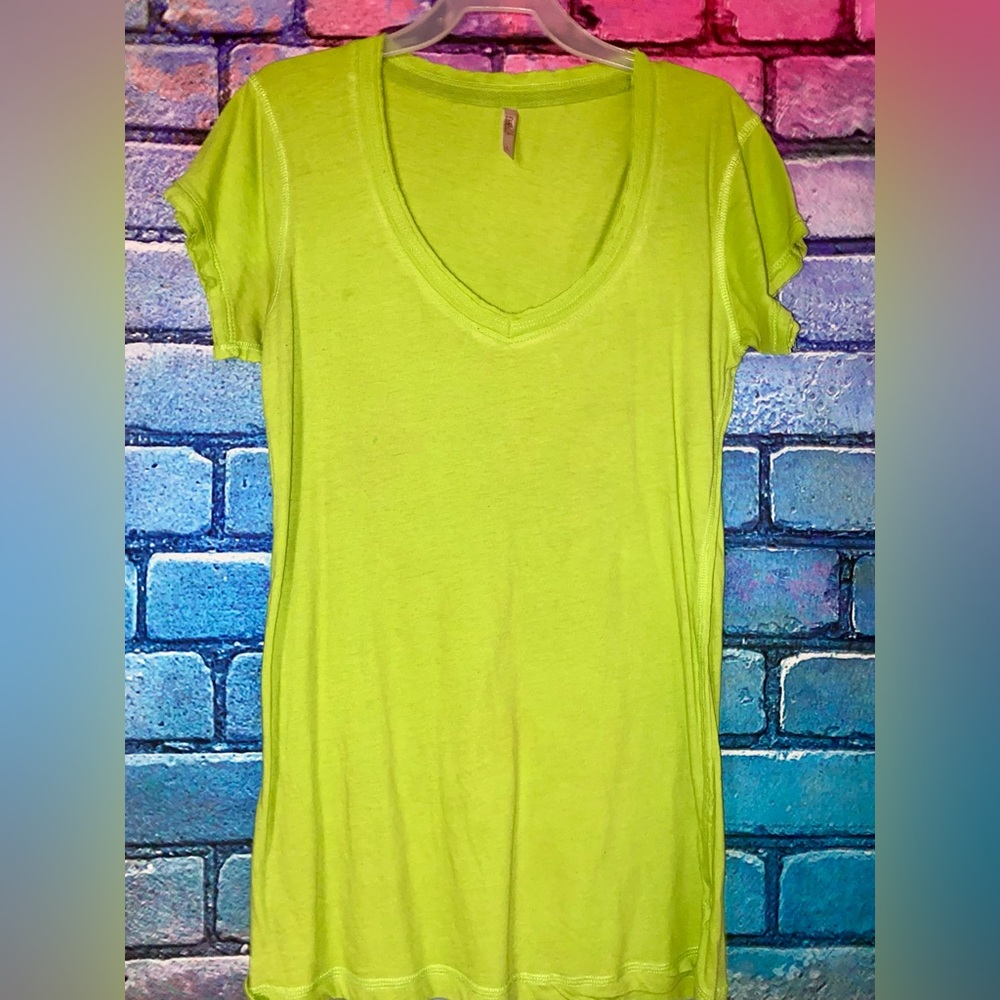 Rue21 Neon Green Short Sleeve Tee